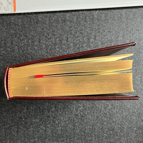 Grimm's Complete Fairy Tales book (Barnes and Noble leather-bound classics) - Picture 12 of 13